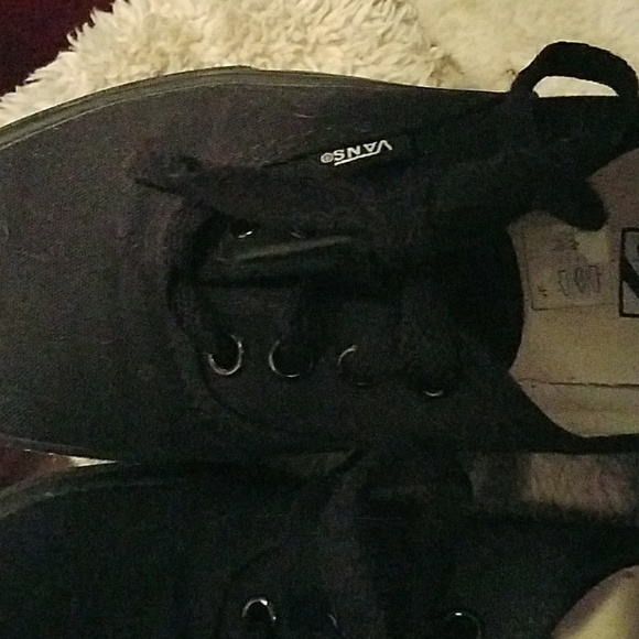 RESERVED Black vans size 3 - Picture 5 of 5